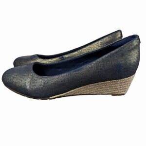 Clark's Mallory Luna Metallic Canvas Wedge Heel Closed Toe Navy Shoes Size 7.5 W
